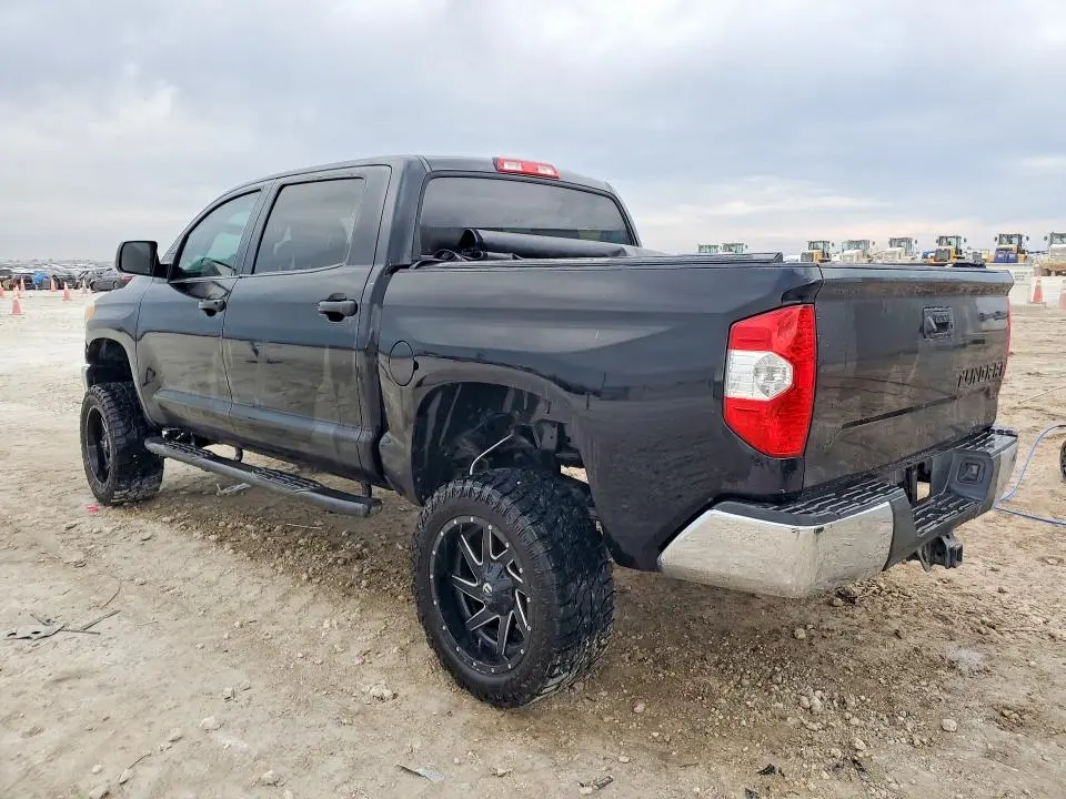 2016 TOYOTA TUNDRA CREWMAX SR5  