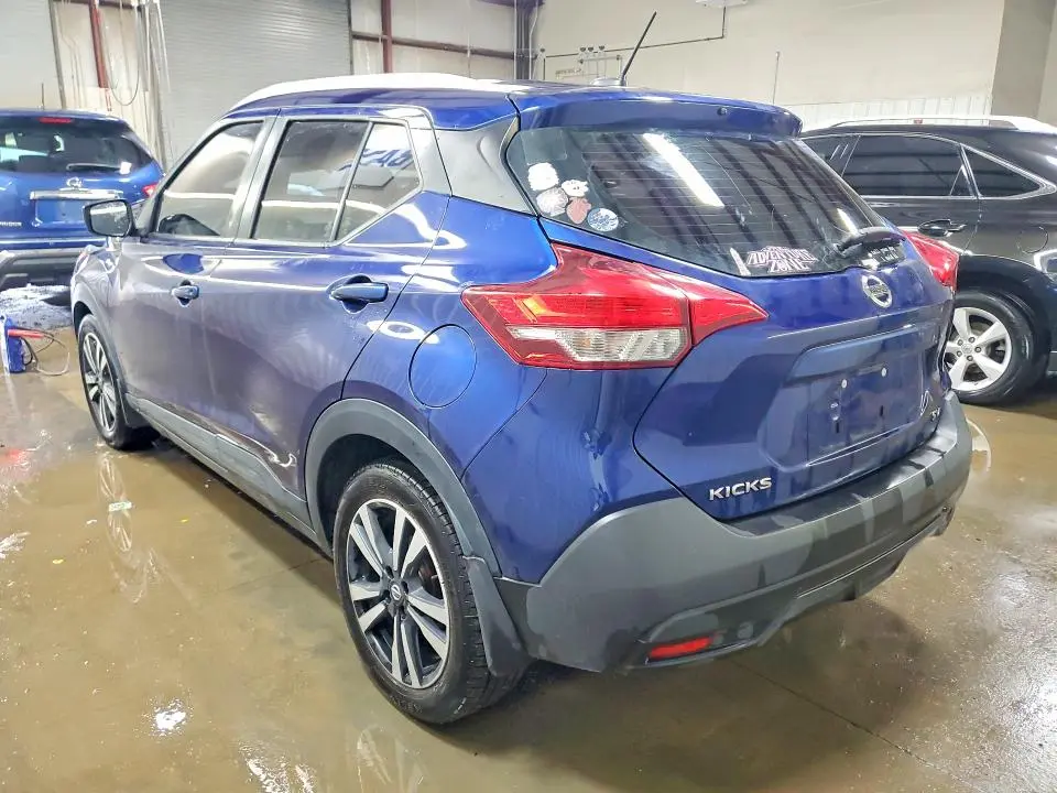 2019 NISSAN KICKS SV  