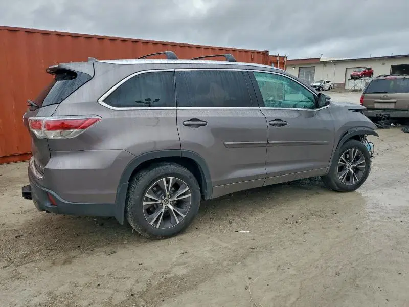 2016 TOYOTA HIGHLANDER XLE  