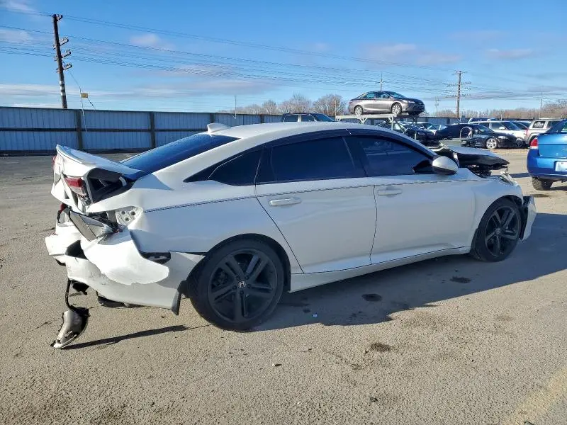 2019 HONDA ACCORD SPORT  