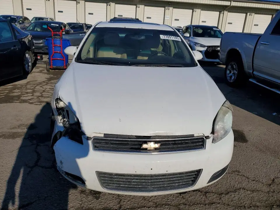 2011 CHEVROLET IMPALA LT  