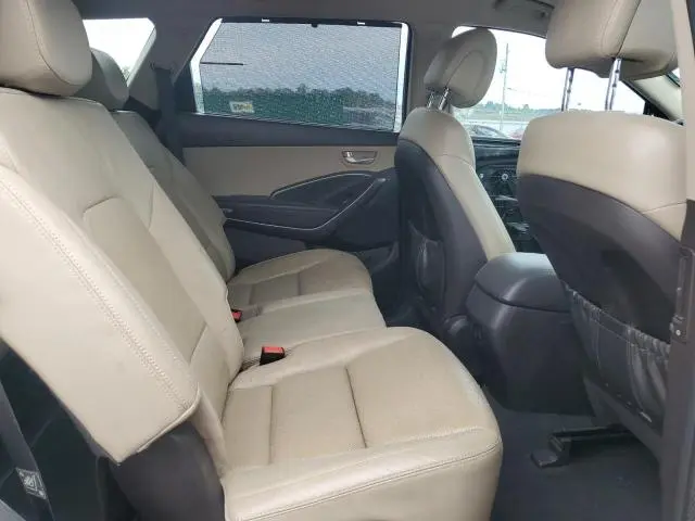 2017 HYUNDAI SANTA FE SE  