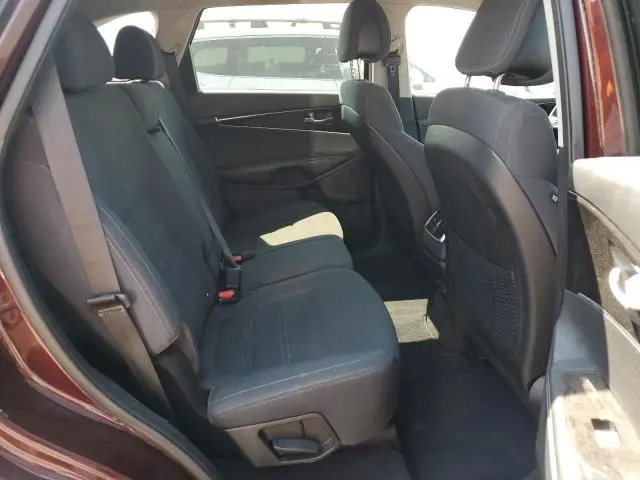 2016 KIA SORENTO LX  