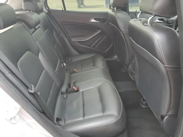 2015 MERCEDES-BENZ GLA 250 4MATIC  