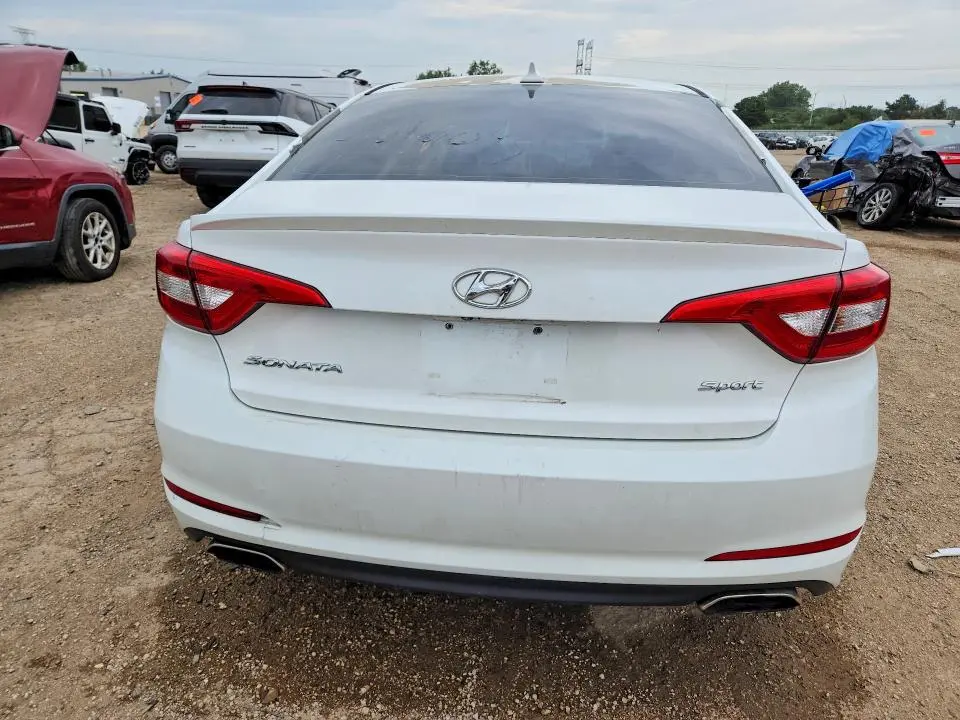 2015 HYUNDAI SONATA SPORT  