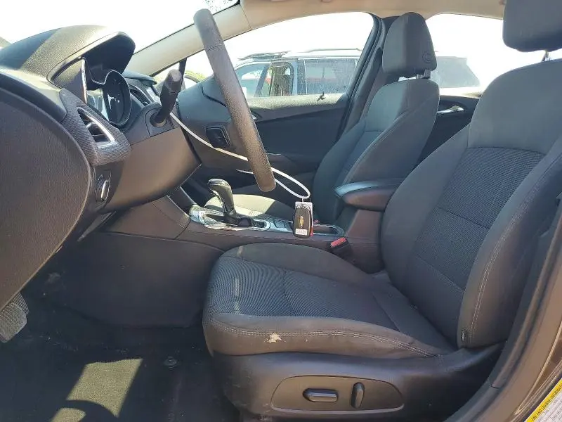 2016 CHEVROLET CRUZE LT  