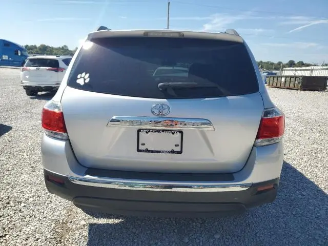 2011 TOYOTA HIGHLANDER BASE  