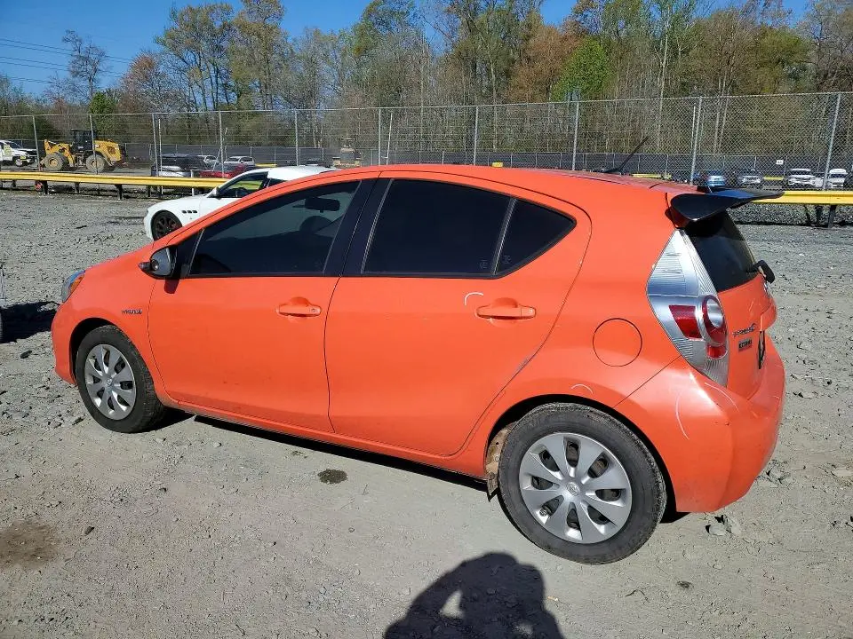 2014 TOYOTA PRIUS C TWO  