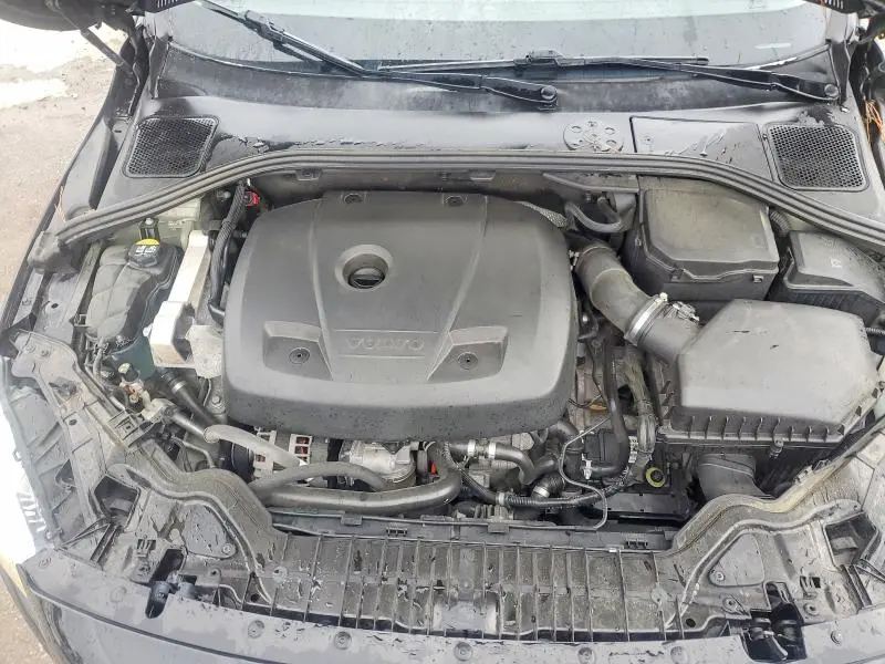 2017 VOLVO S60 PREMIER  