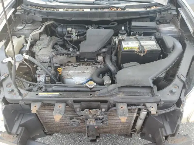 2013 NISSAN ROGUE S  