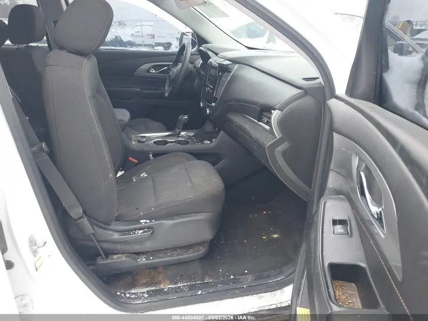2020 CHEVROLET TRAVERSE FWD LS