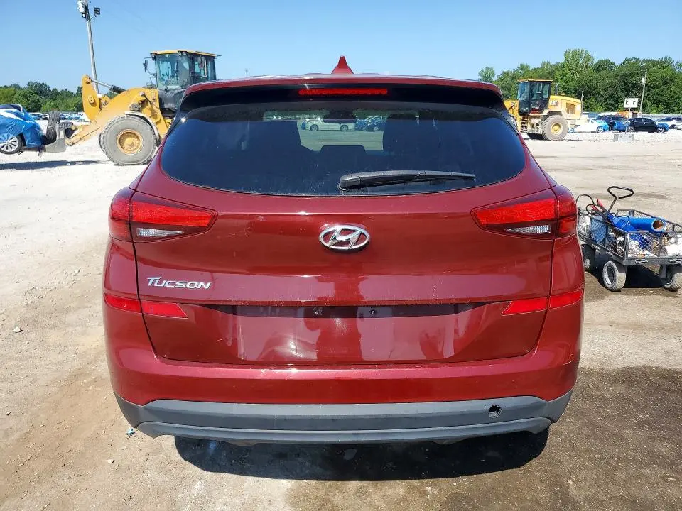 2020 HYUNDAI TUCSON SE  