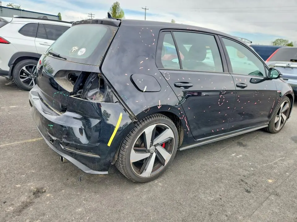 2018 VOLKSWAGEN GTI S  