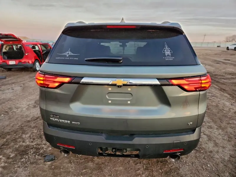 2022 CHEVROLET TRAVERSE LT  
