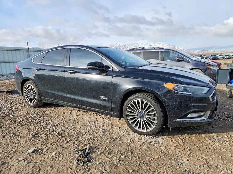2017 FORD FUSION TITANIUM PHEV  
