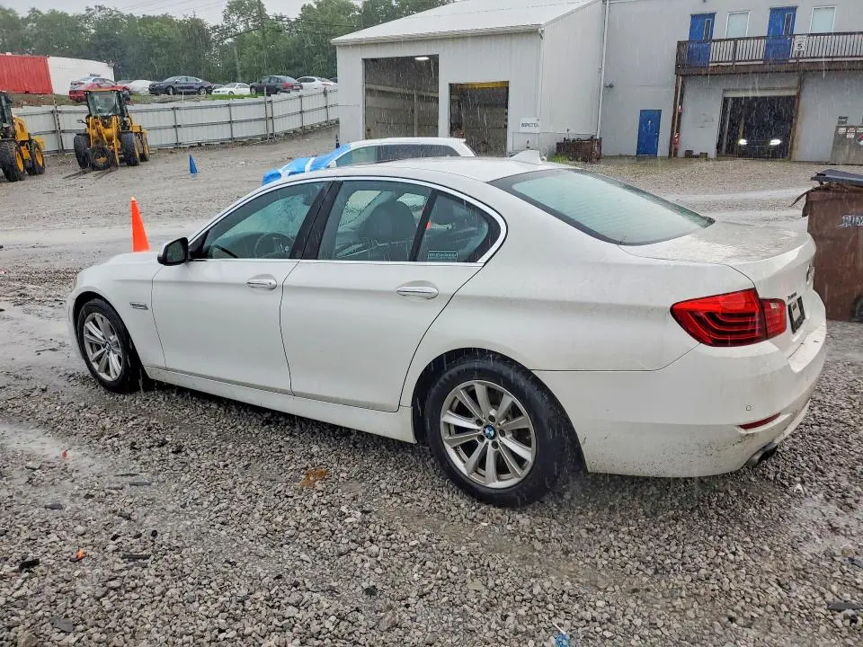 2015 BMW 528 XI  