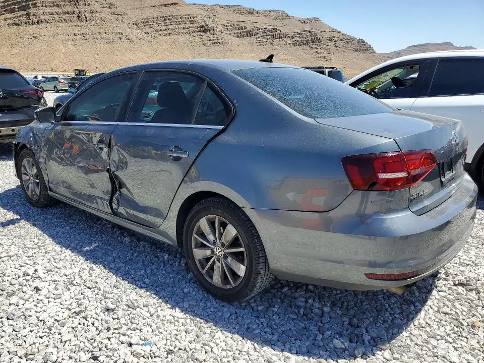 2016 VOLKSWAGEN JETTA SE  