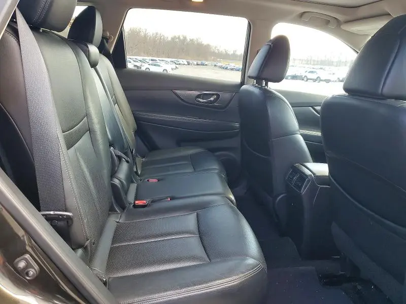2014 NISSAN ROGUE SL  