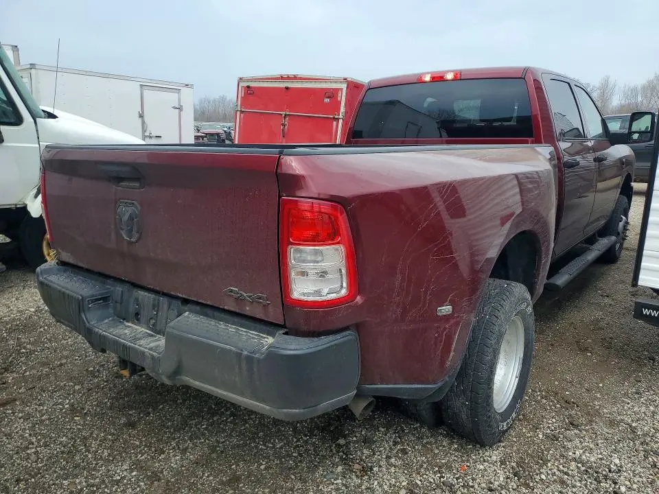 2024 RAM 3500 TRADESMAN  