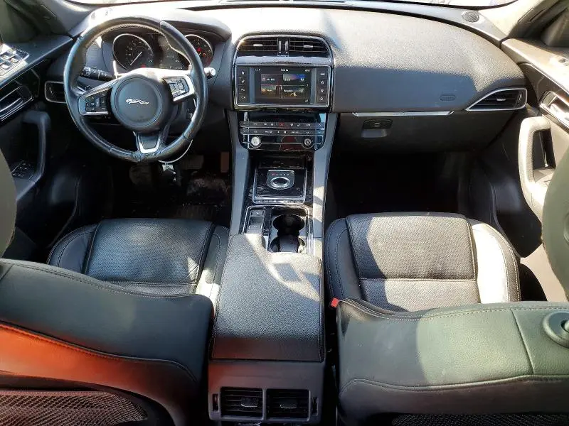 2018 JAGUAR F-PACE PRESTIGE  