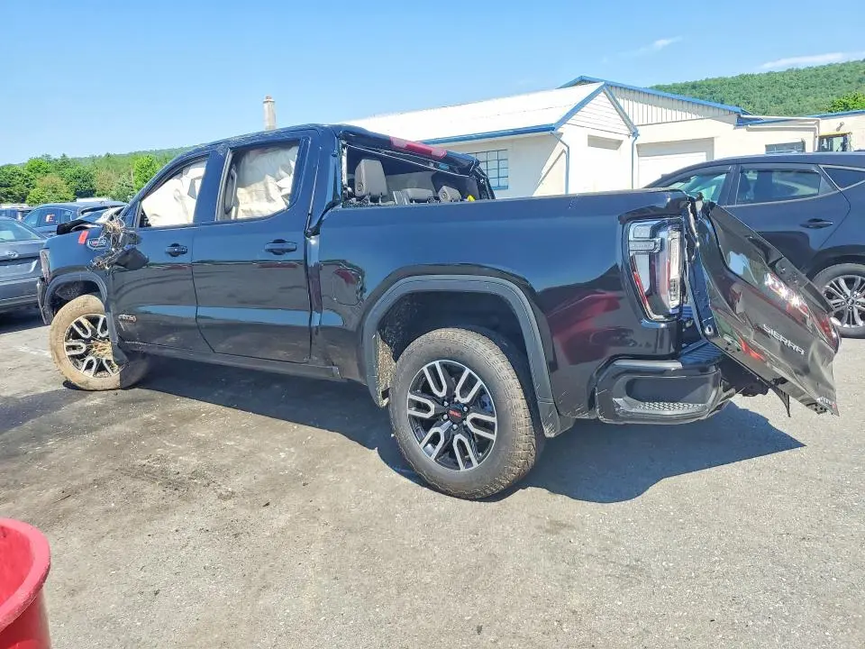 2026 GMC SIERRA K1500 AT4  