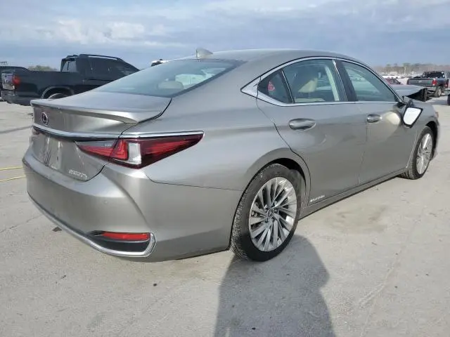 2020 LEXUS ES 300H ULTRA LUXURY  