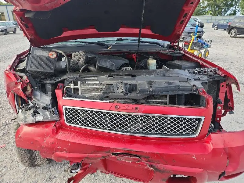 2013 CHEVROLET SUBURBAN K1500 LTZ  