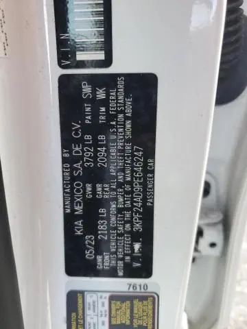 2023 KIA FORTE LX  