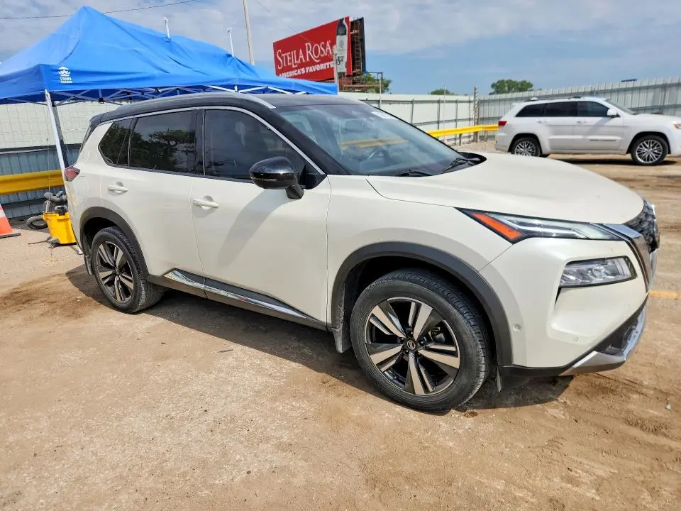 2021 NISSAN ROGUE PLATINUM  