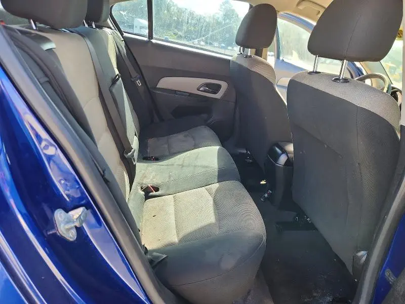 2012 CHEVROLET CRUZE LS  