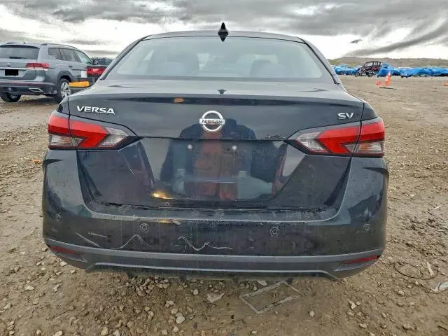 2020 NISSAN VERSA SV  