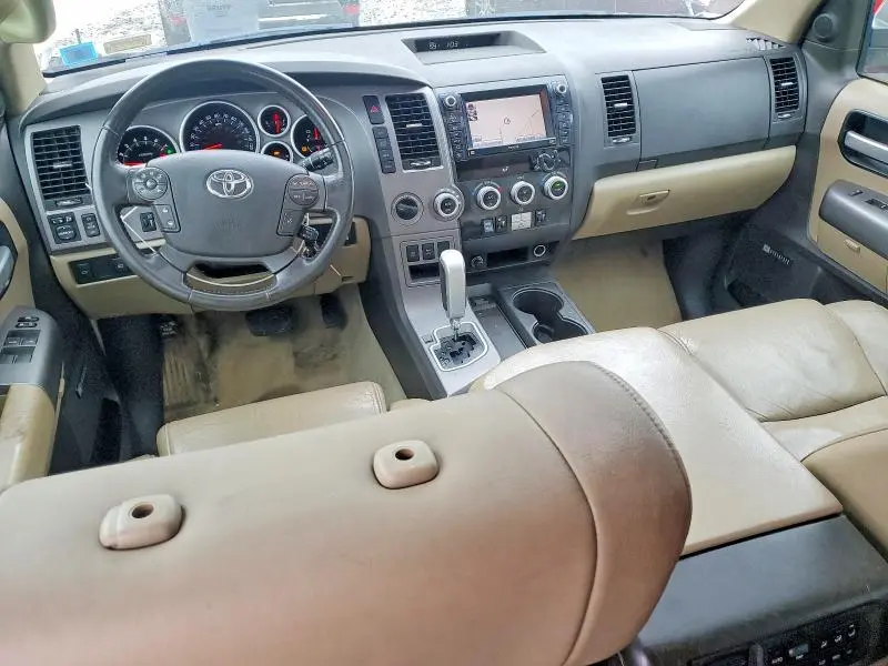 2011 TOYOTA SEQUOIA LIMITED  