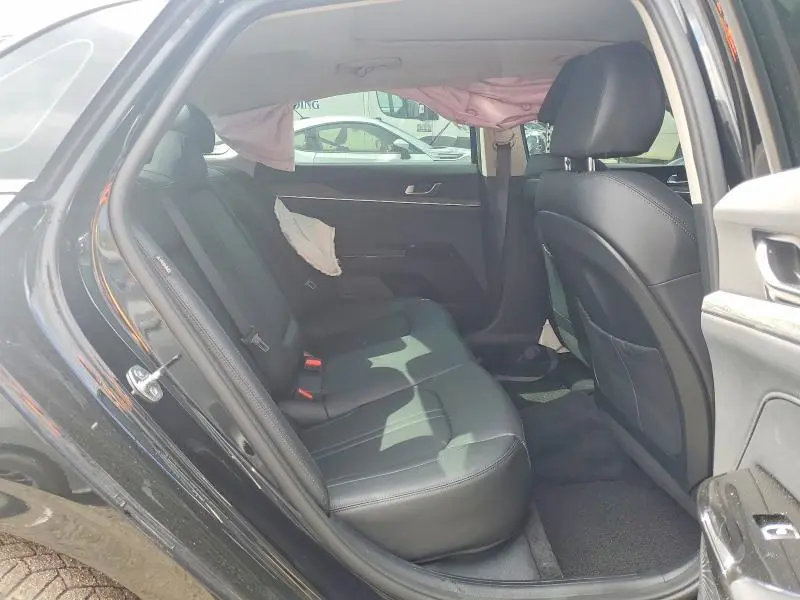 2025 KIA K5 EX  