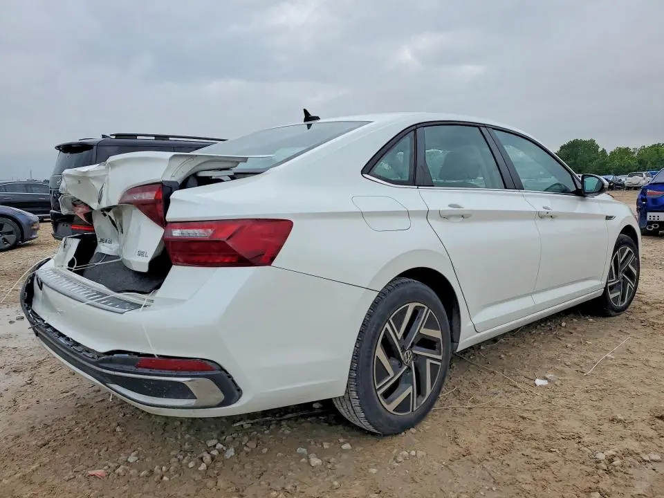 2024 VOLKSWAGEN JETTA SEL  
