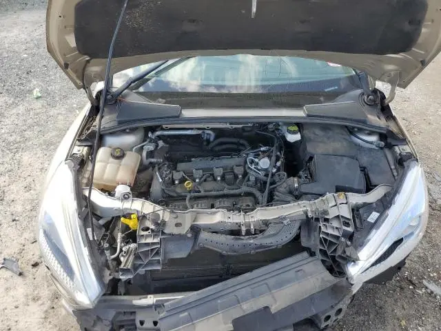 2018 FORD FOCUS SE