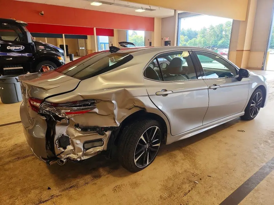 2019 TOYOTA CAMRY XSE  