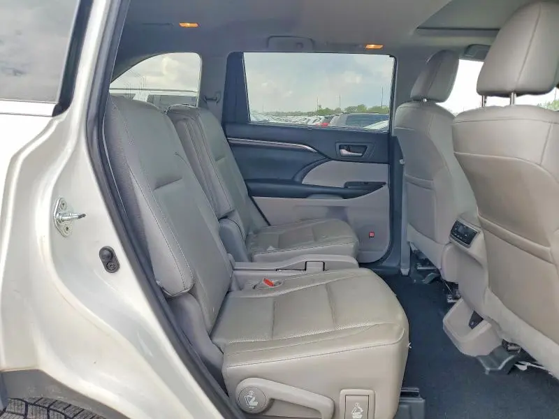 2015 TOYOTA HIGHLANDER LIMITED  