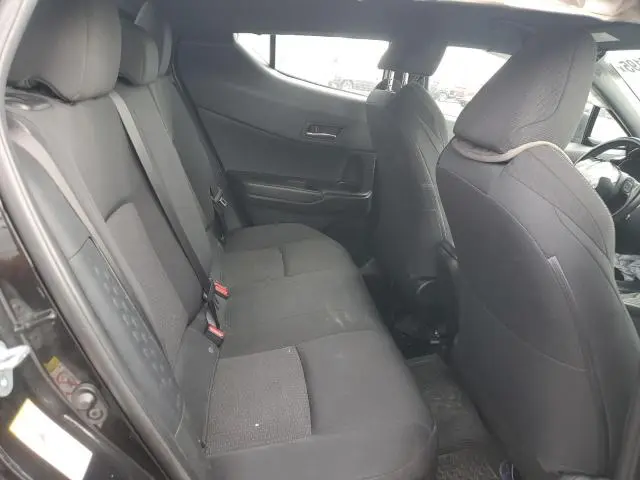 2018 TOYOTA C-HR XLE  