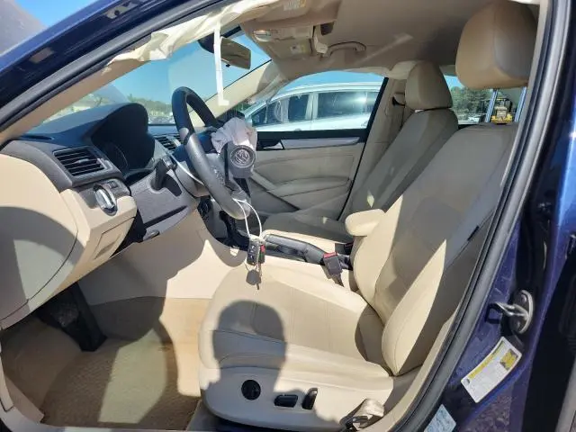 2013 VOLKSWAGEN PASSAT S  