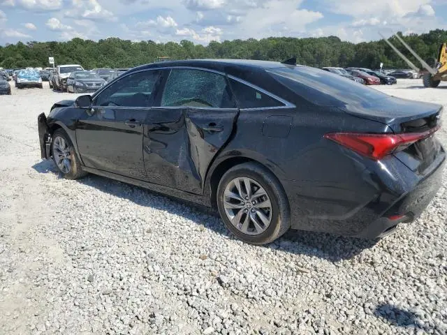 2021 TOYOTA AVALON XLE  