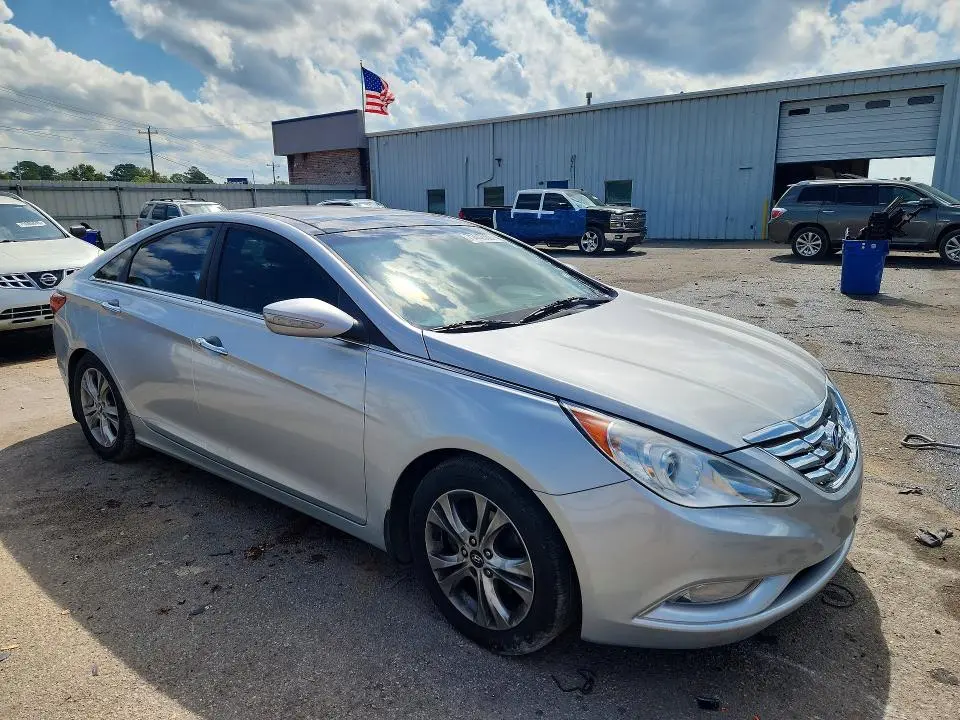 2013 HYUNDAI SONATA LIMITED  