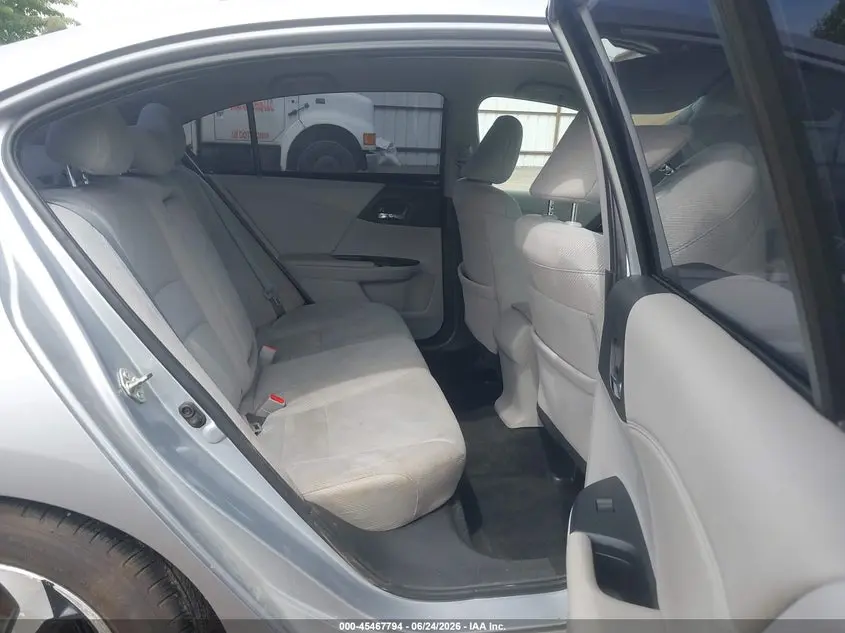 2017 HONDA ACCORD EX
