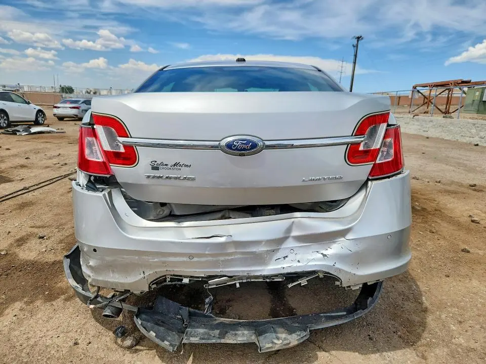 2010 FORD TAURUS LIMITED  