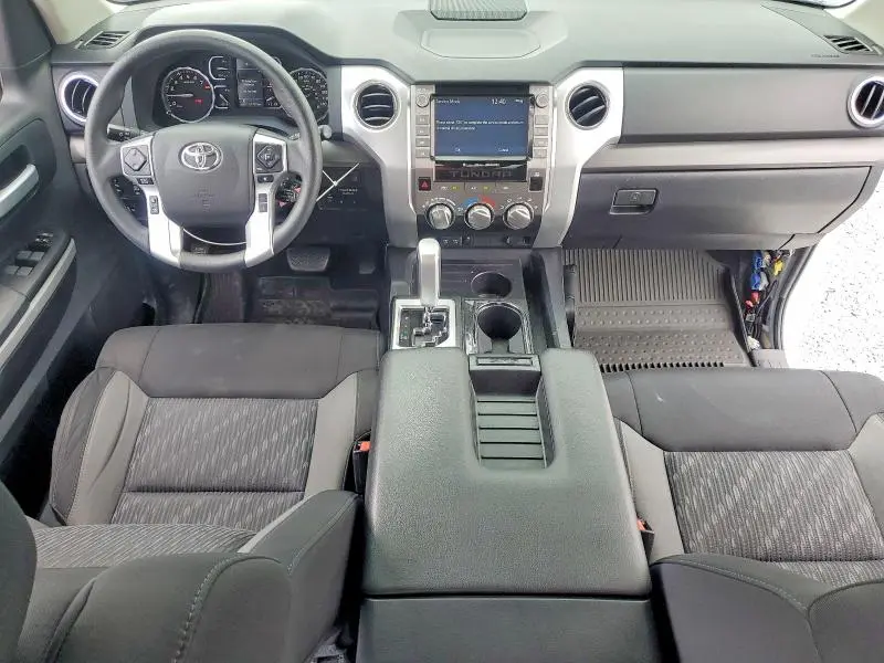 2021 TOYOTA TUNDRA SR5  
