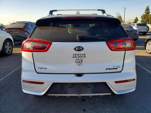 2019 KIA NIRO LX  