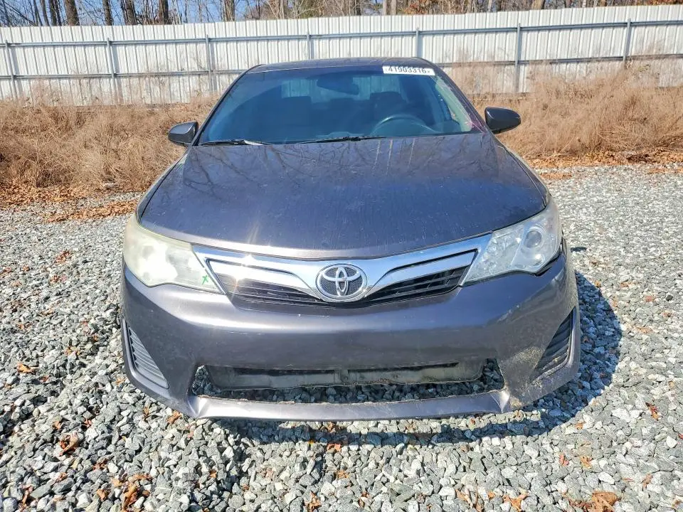 2014 TOYOTA CAMRY LE  