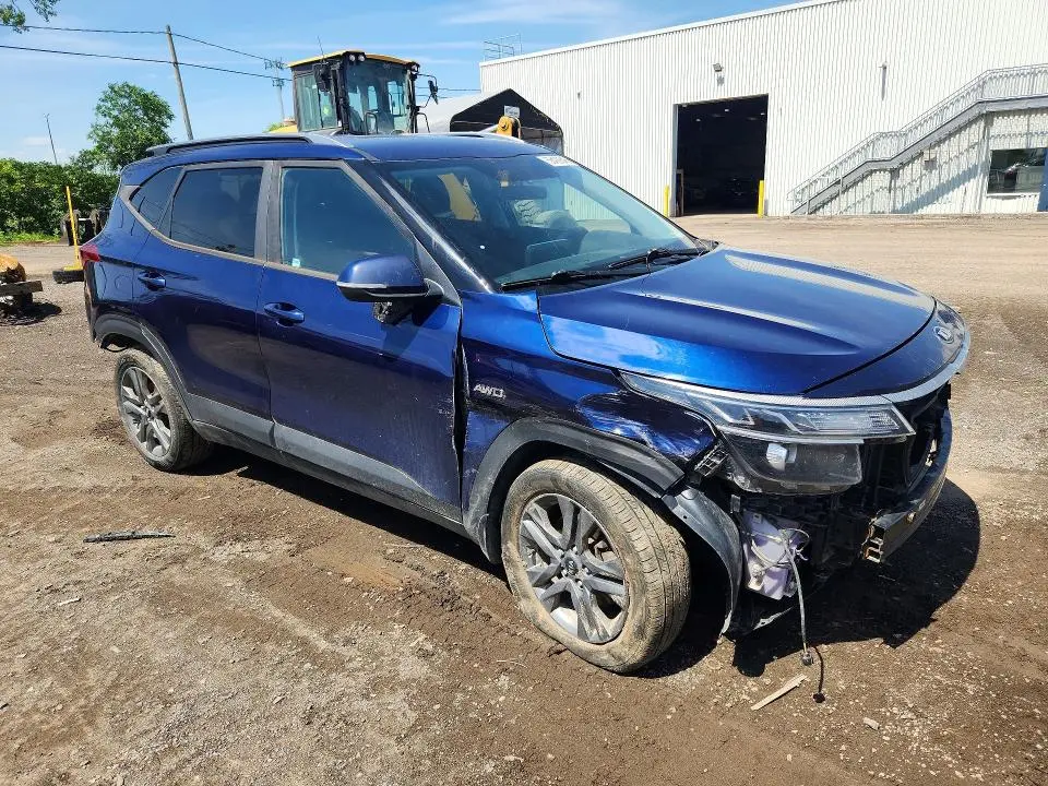 2021 KIA SELTOS LX  