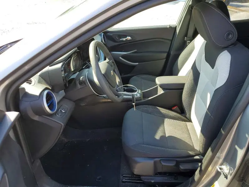 2025 CHEVROLET TRAX LS  