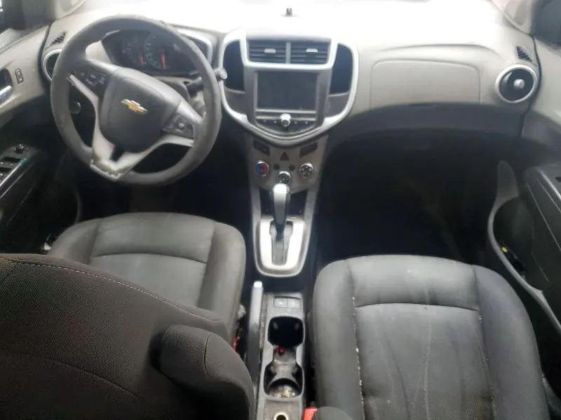 2017 CHEVROLET SONIC LT  