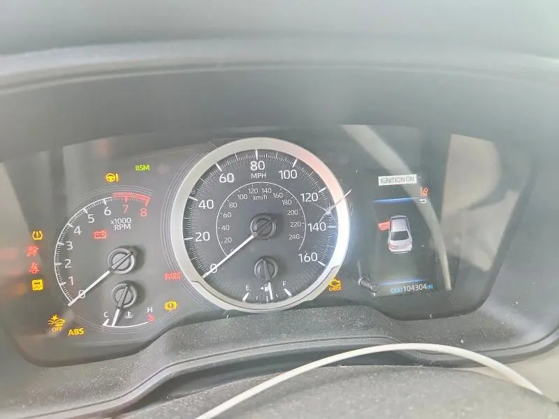 2021 TOYOTA COROLLA LE  